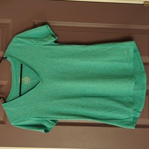 Woman's short sleeve shirt